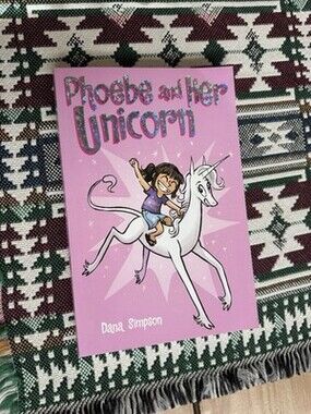 Phoebe and Her Unicorn (Phoebe and Her Unicorn Series Book 1) - VERY GOOD